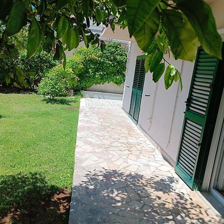 Valentinas Garden Apartment Split Luaran gambar