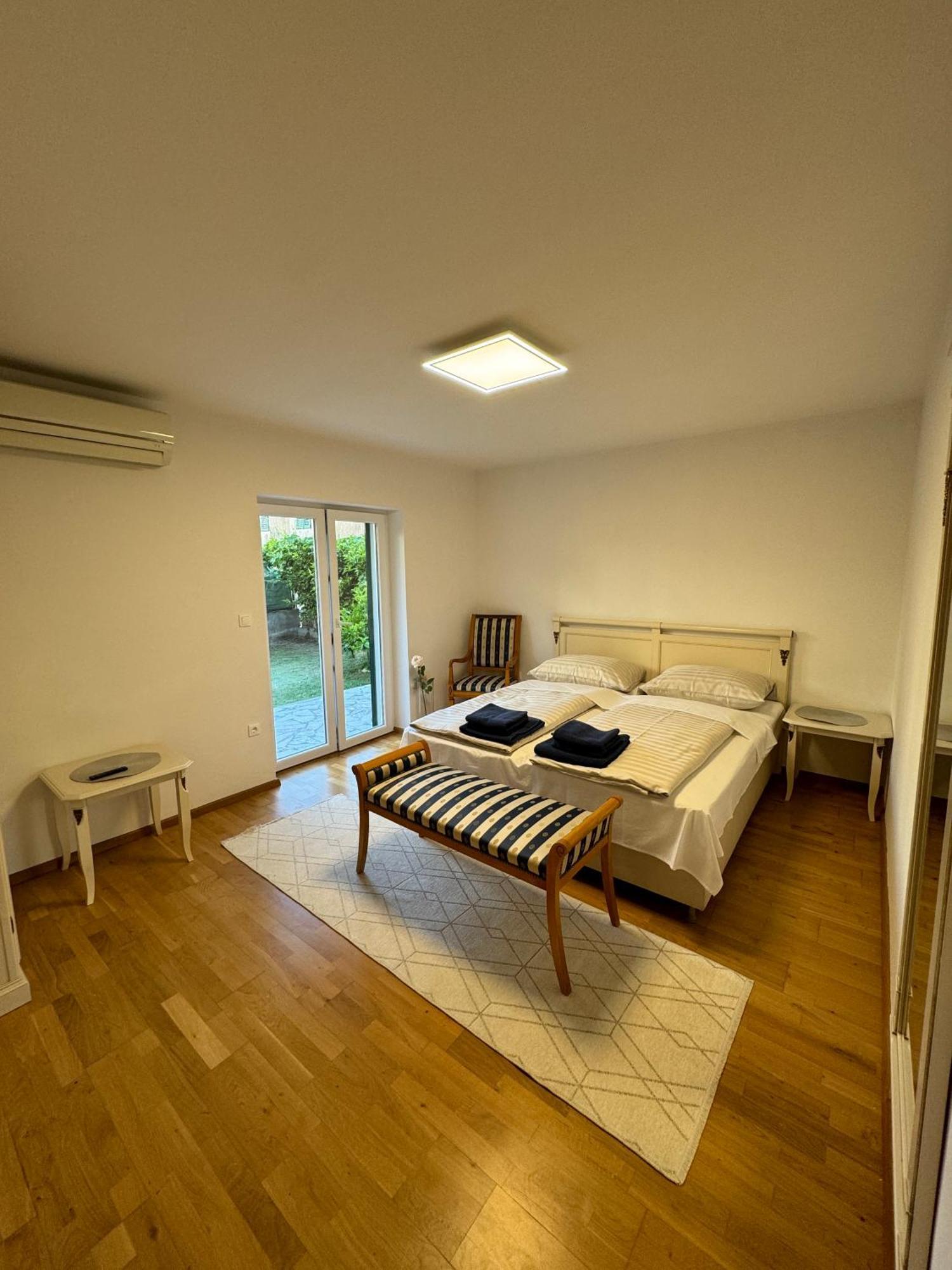 Valentinas Garden Apartment Split Luaran gambar