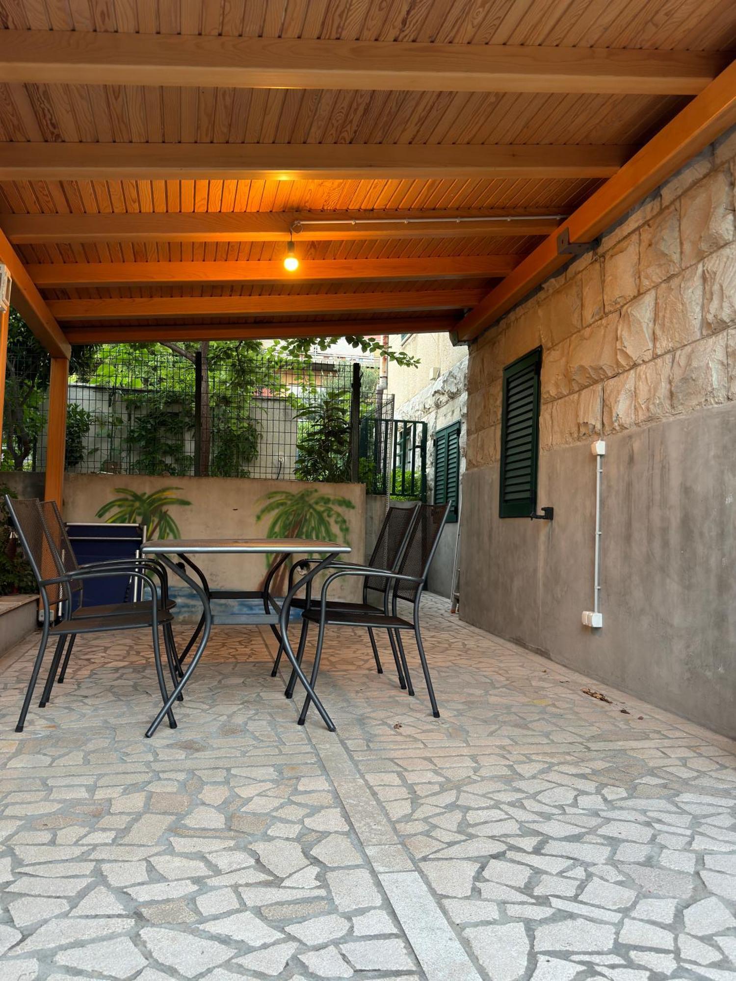 Valentinas Garden Apartment Split Luaran gambar