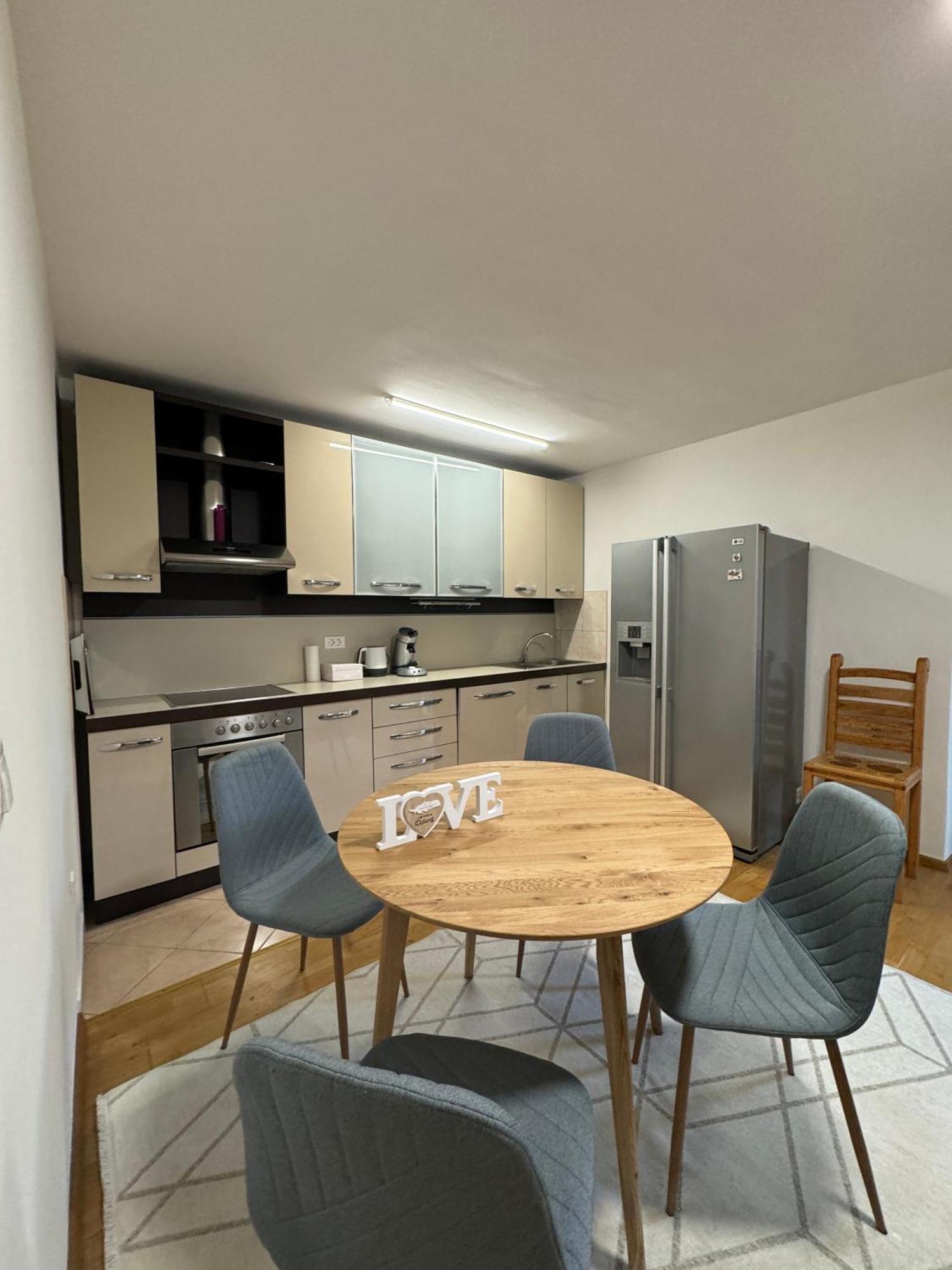 Valentinas Garden Apartment Split Luaran gambar