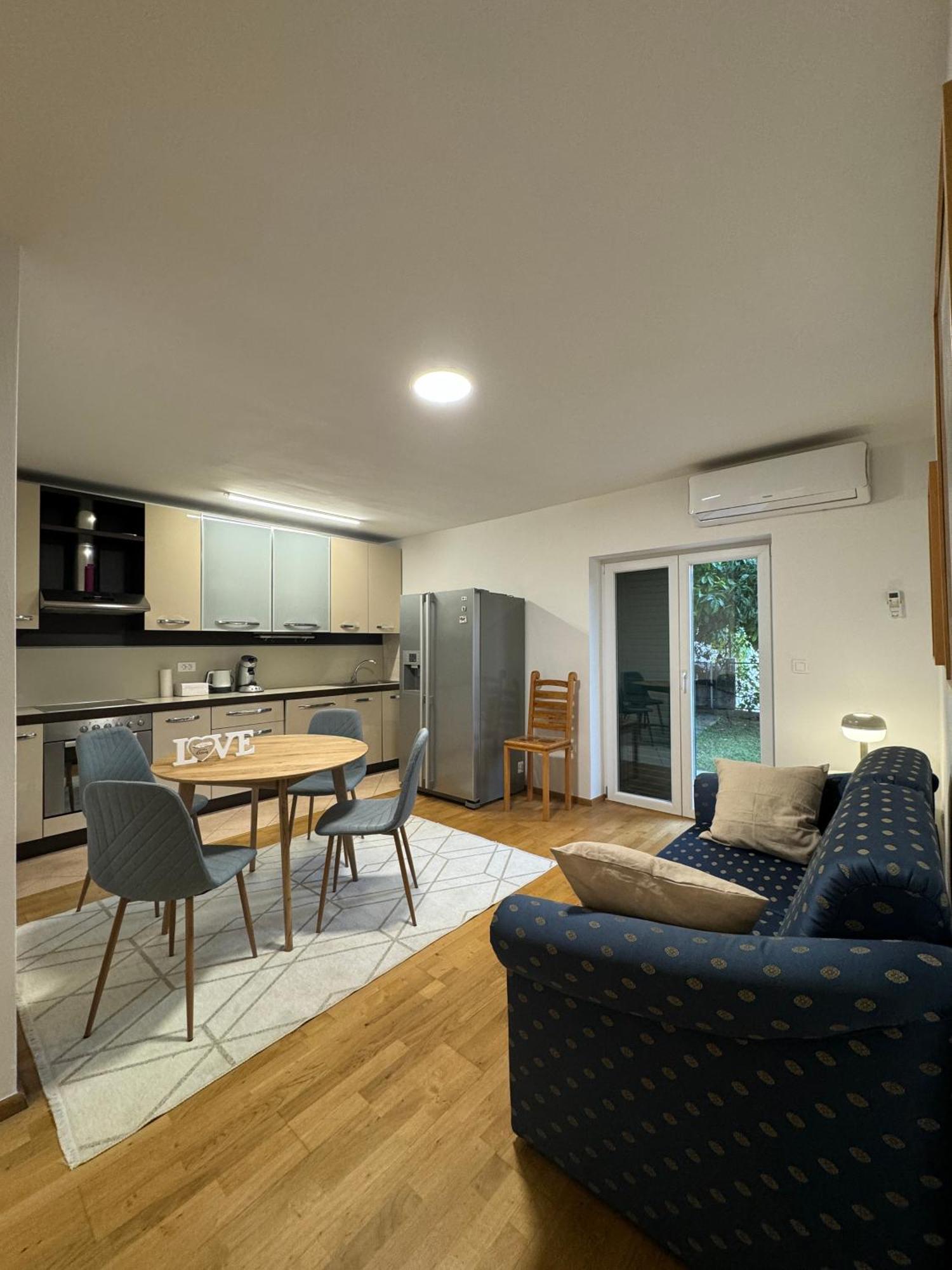 Valentinas Garden Apartment Split Luaran gambar