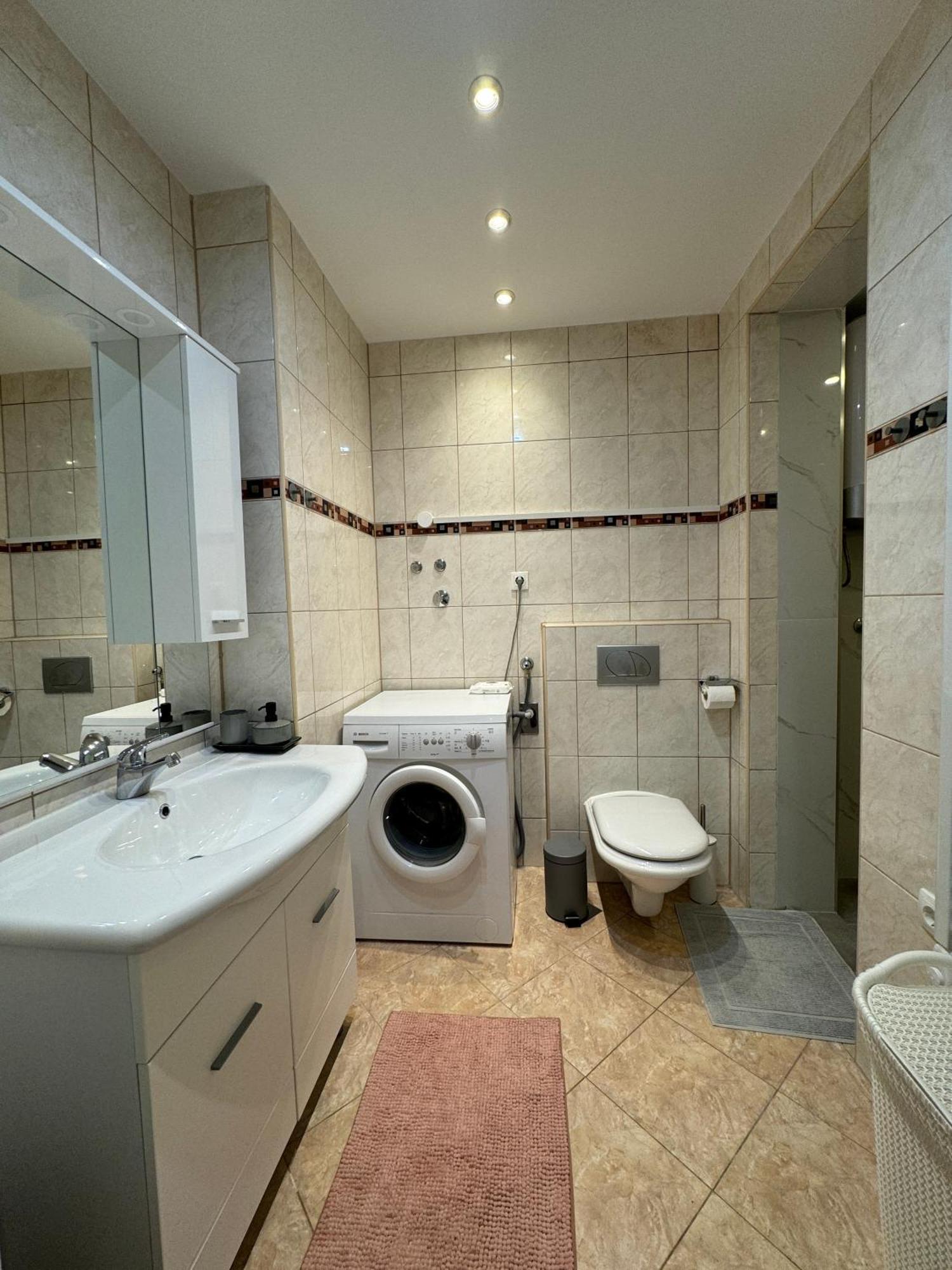 Valentinas Garden Apartment Split Luaran gambar