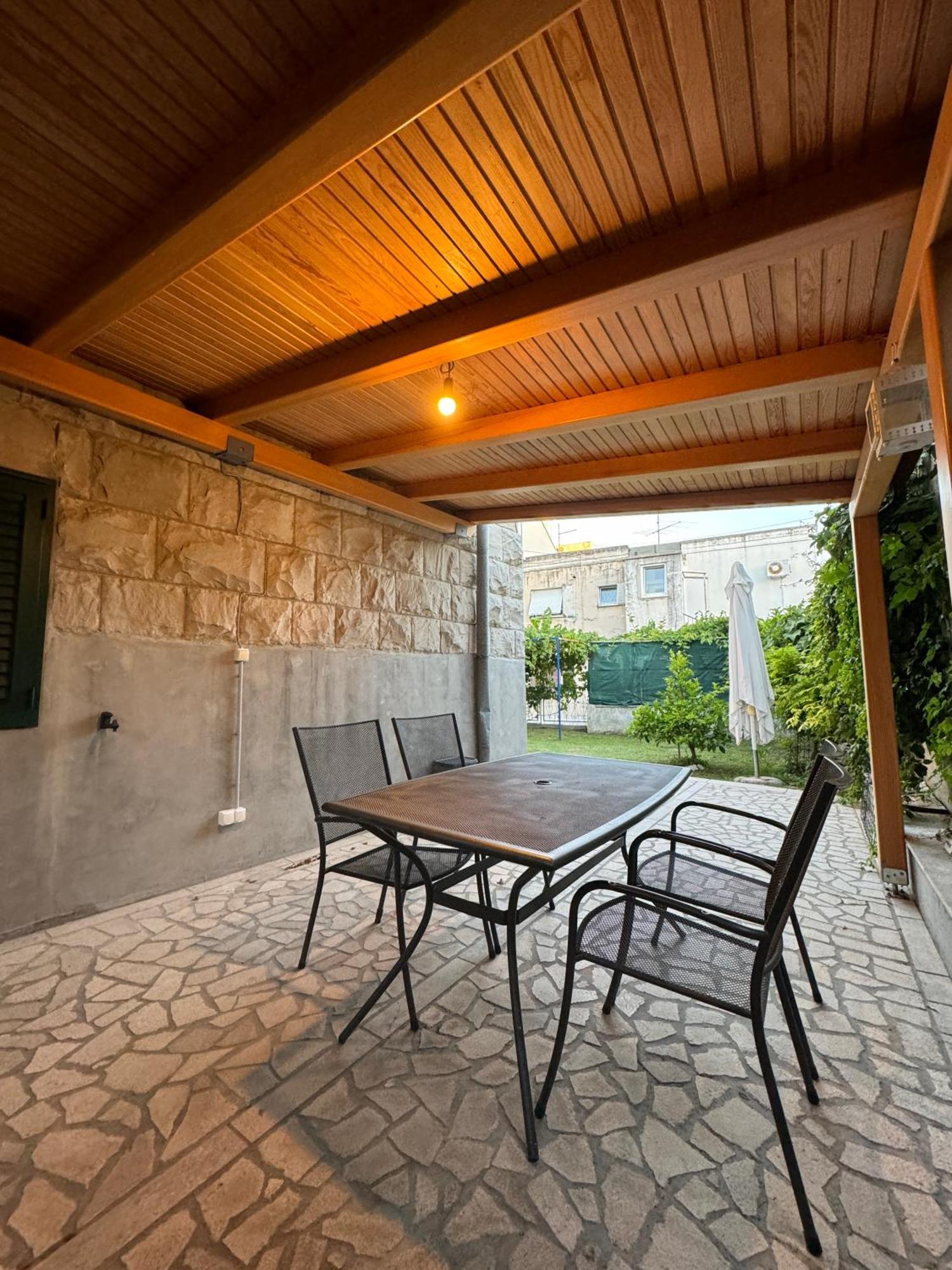 Valentinas Garden Apartment Split Luaran gambar