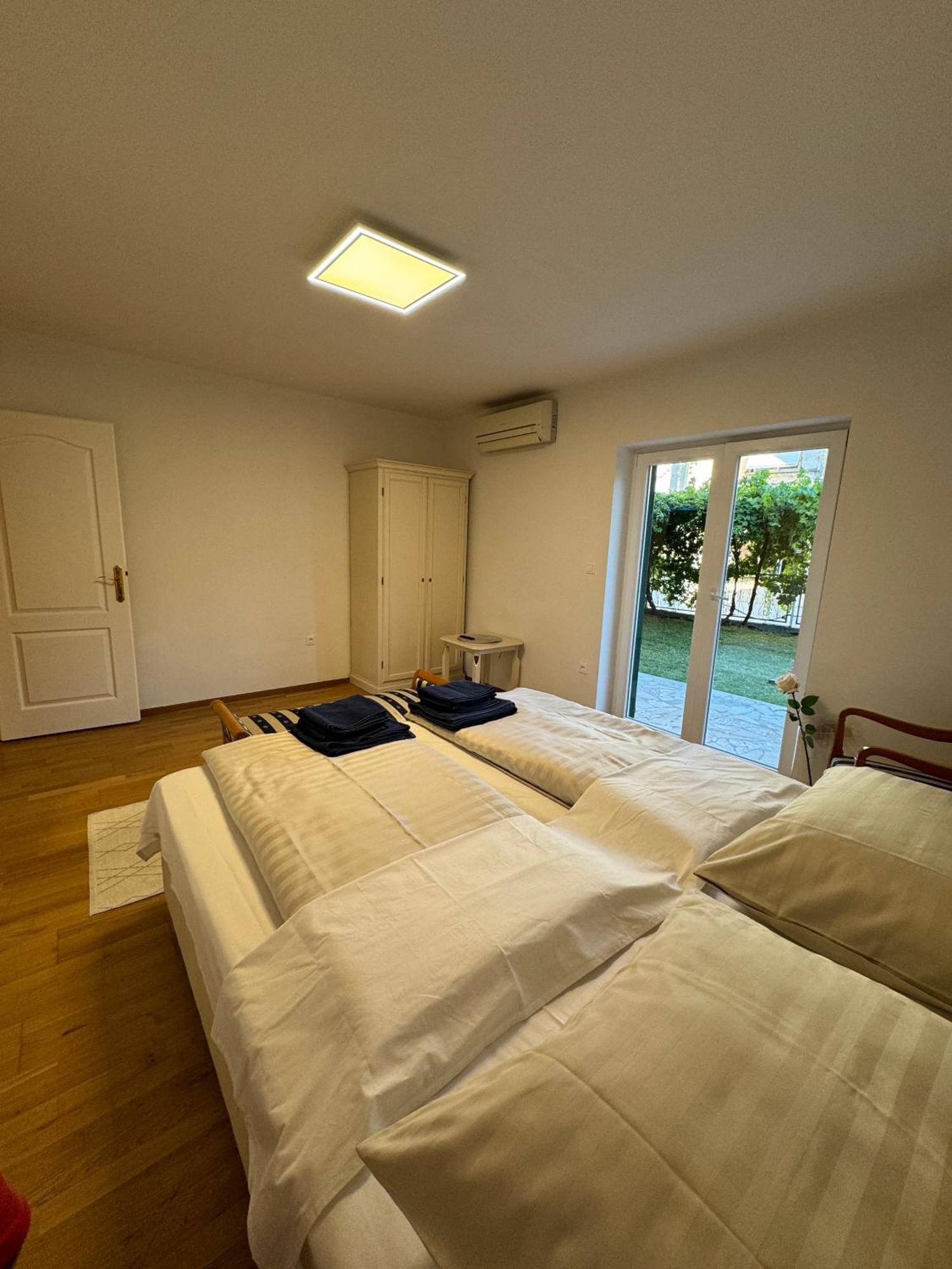 Valentinas Garden Apartment Split Luaran gambar